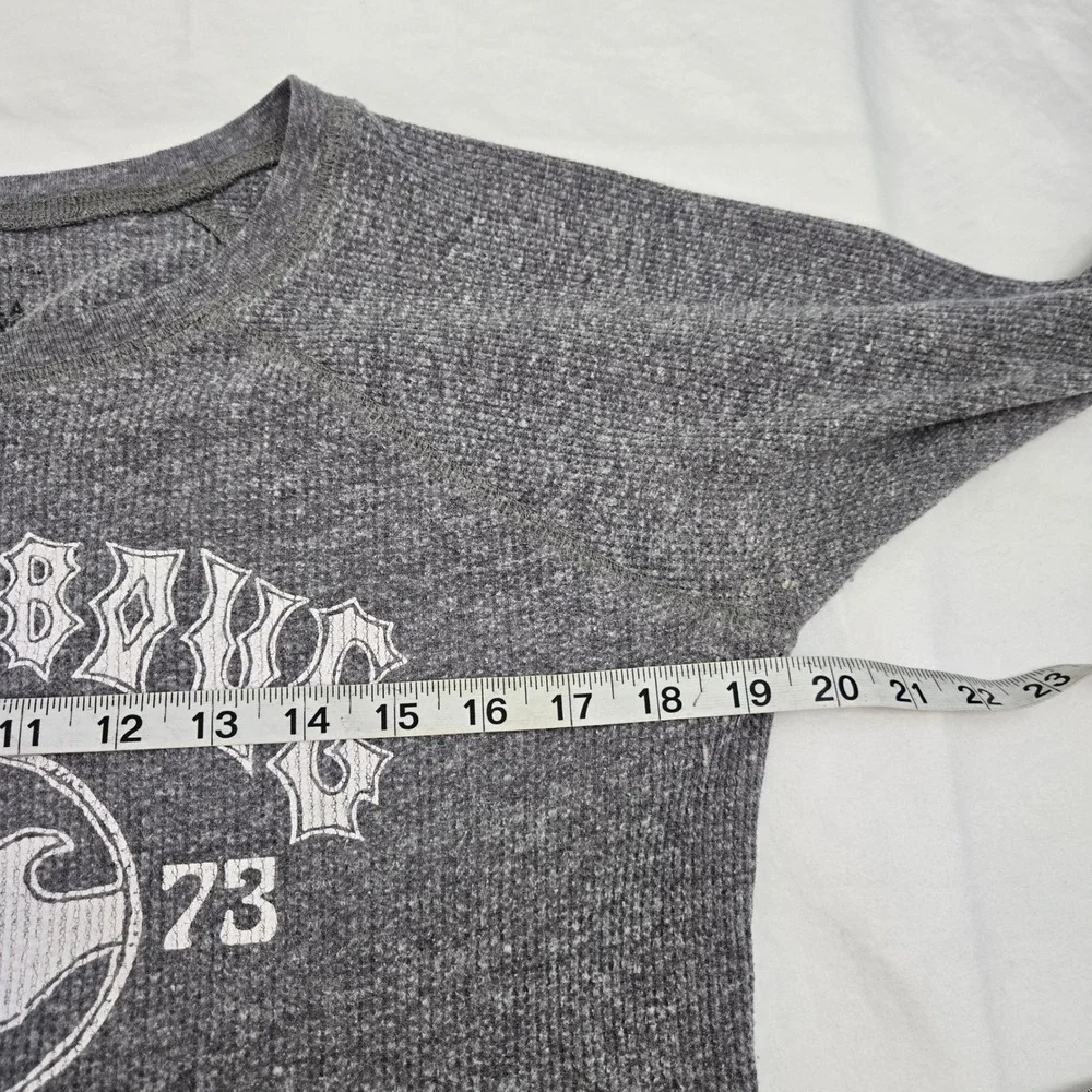 Billabong Thermal Shirt Mens Medium Grey Waffle Knit Long Sleeve 1973 Graphic‎ T